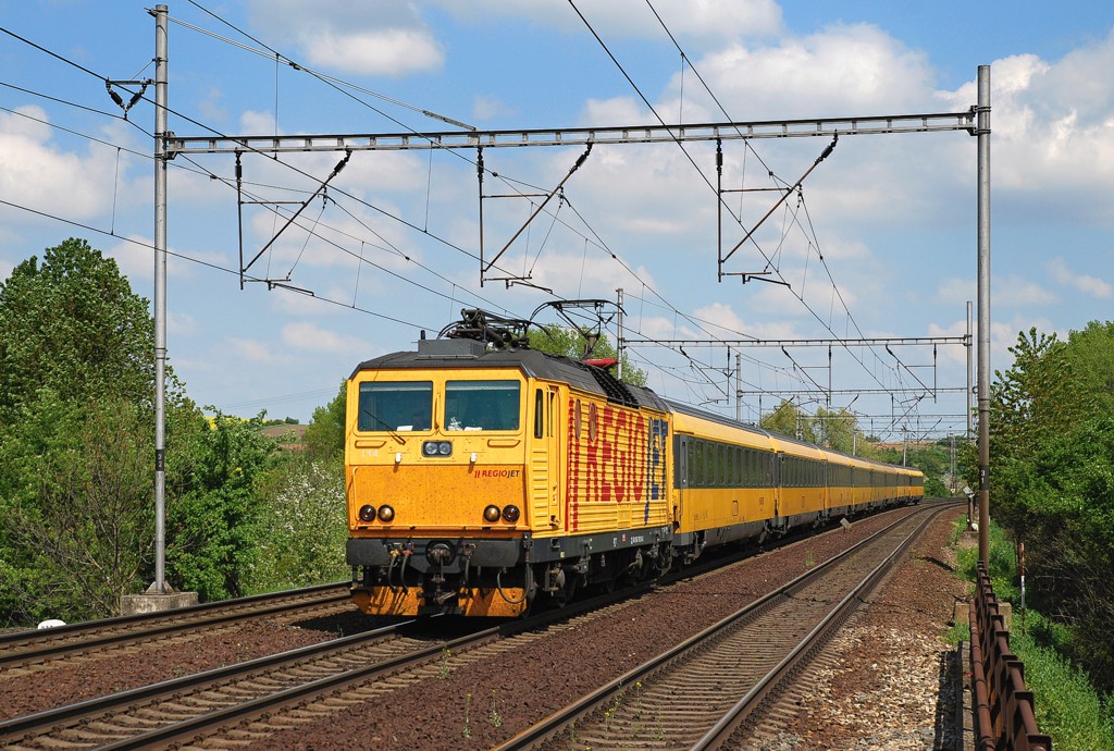 [1024x690] 162114b.jpg