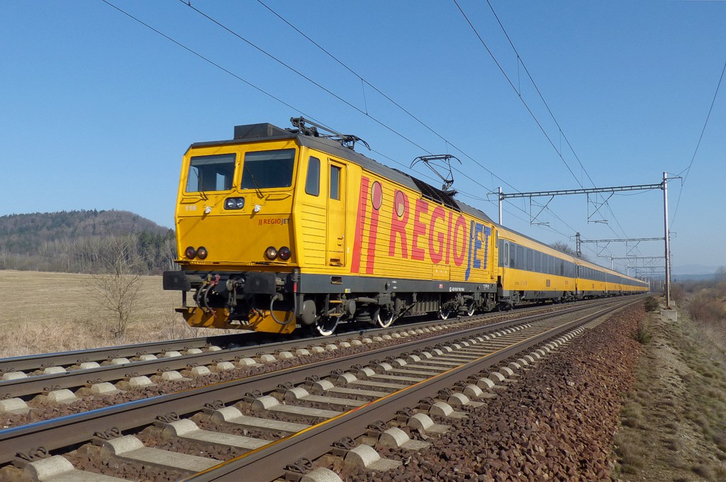 [1024x680] 162116b.jpg