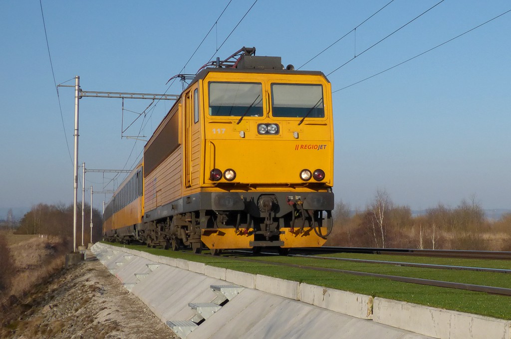 [1024x680] 162117c.jpg