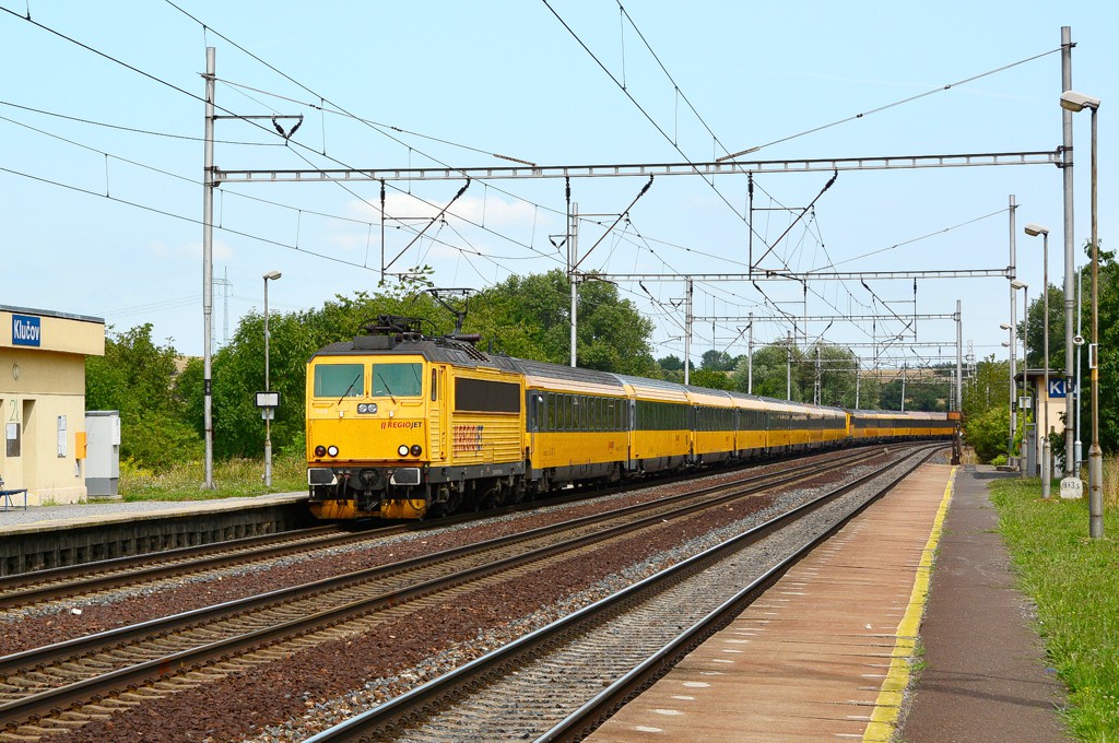 [1024x680] 162118b.jpg