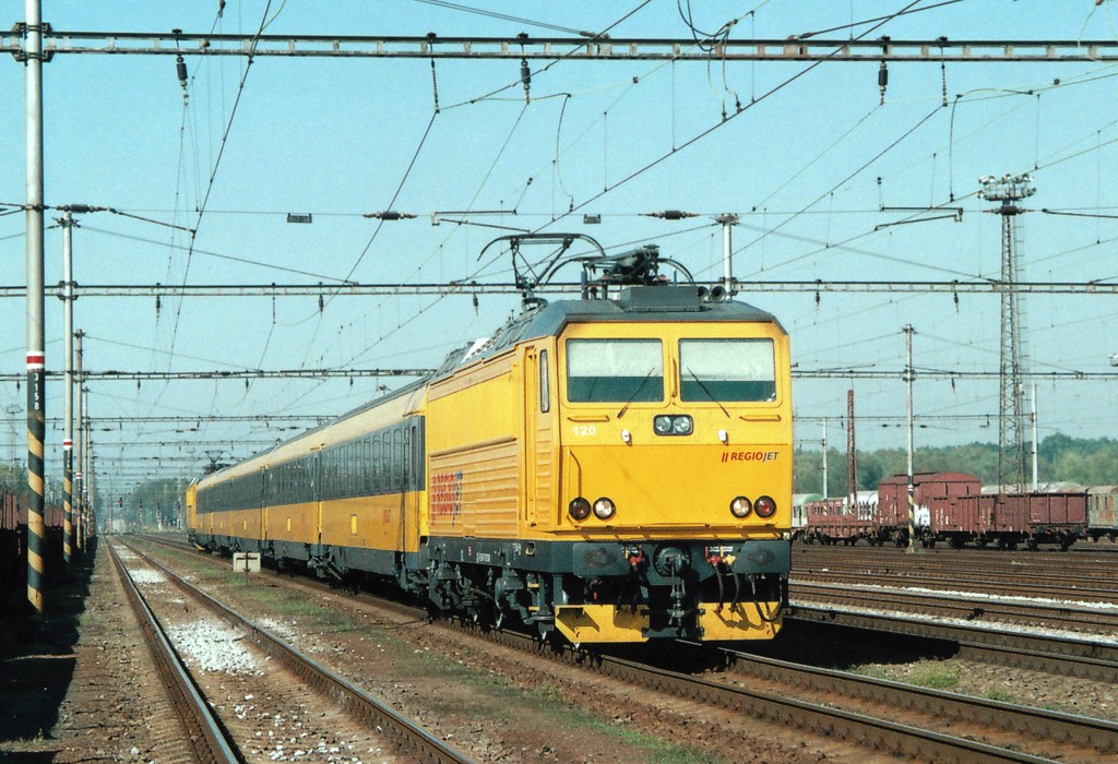 [1024x700] 162120f.jpg