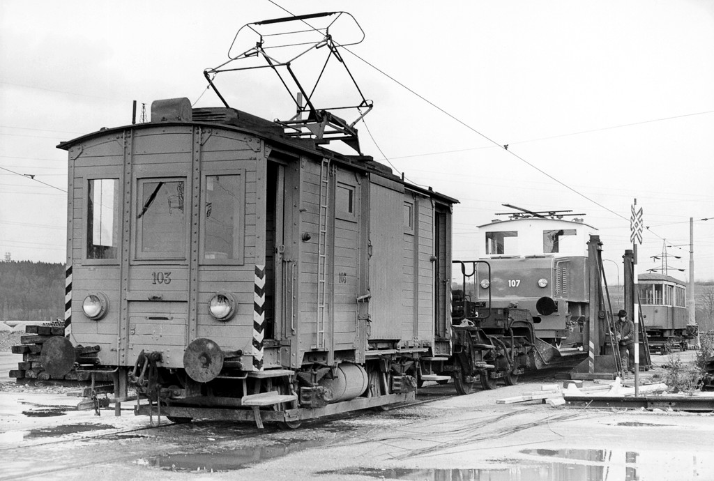 [1024x690] 16E1_03g.jpg