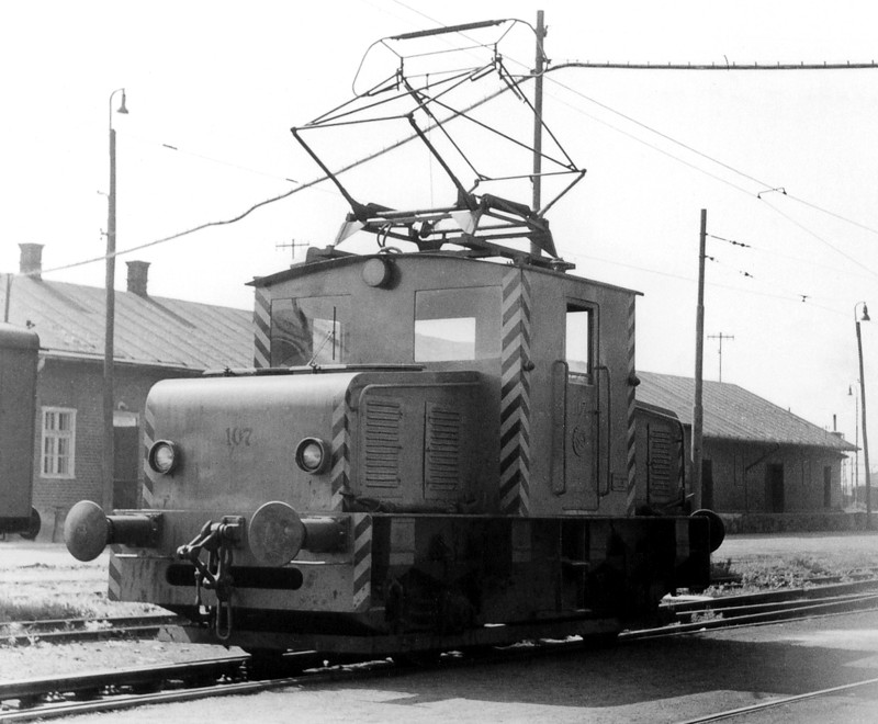 [800x660] 16E1_03q.jpg