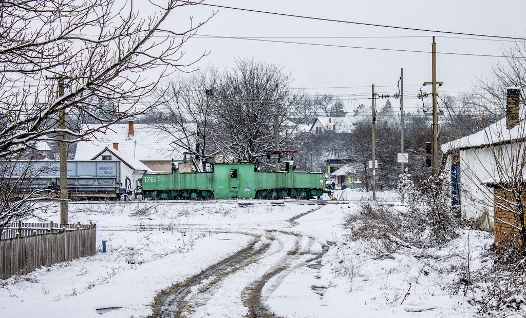 [1024x620] 17Esrb1d.jpg