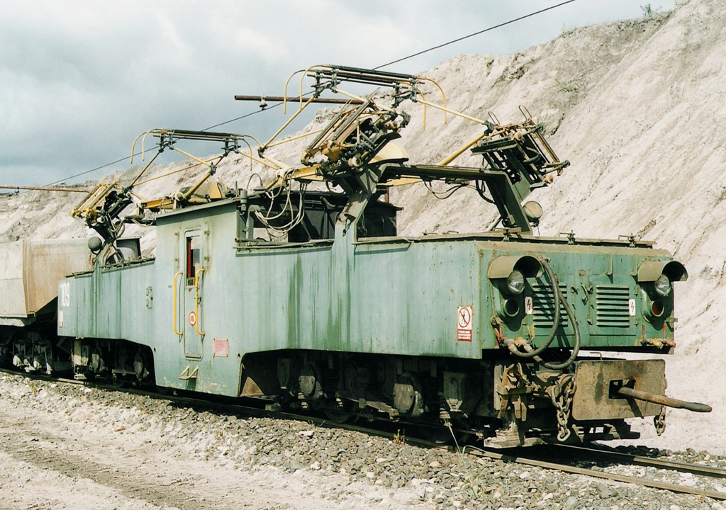 [1024x720] SU109a.jpg