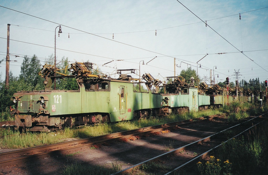 [1024x670] SU121a.jpg