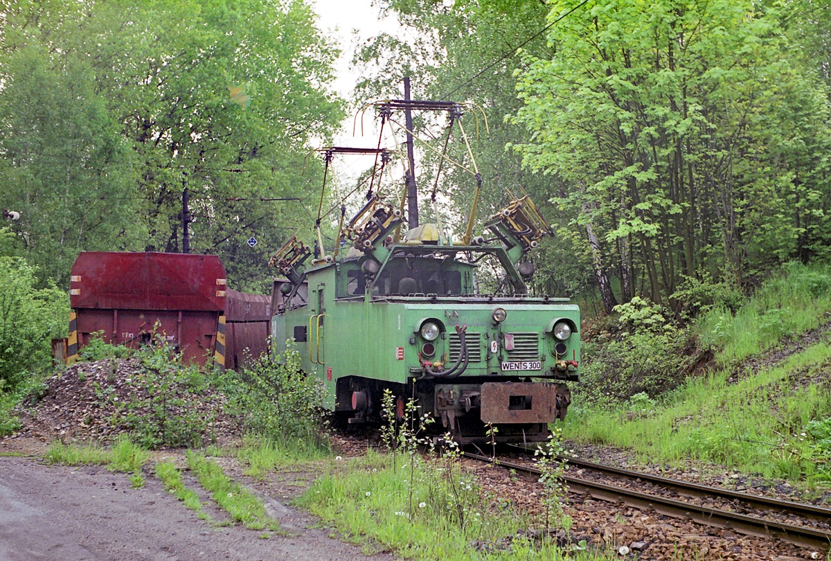 [1200x810] SU148d.jpg