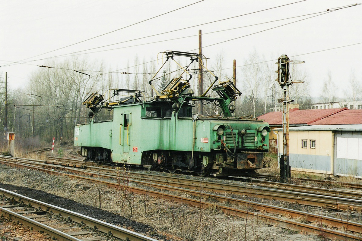 [1200x800] SU150a.jpg