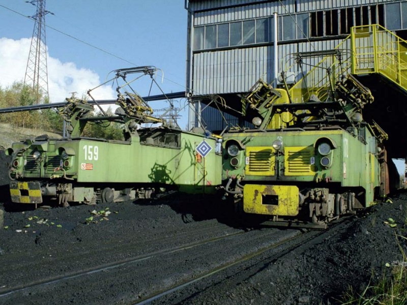 [800x600] SU159c.jpg