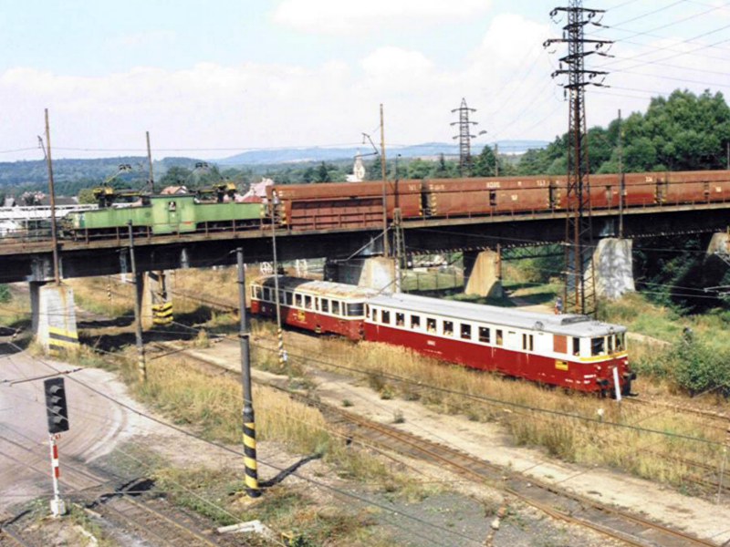 [800x600] SU172h.jpg