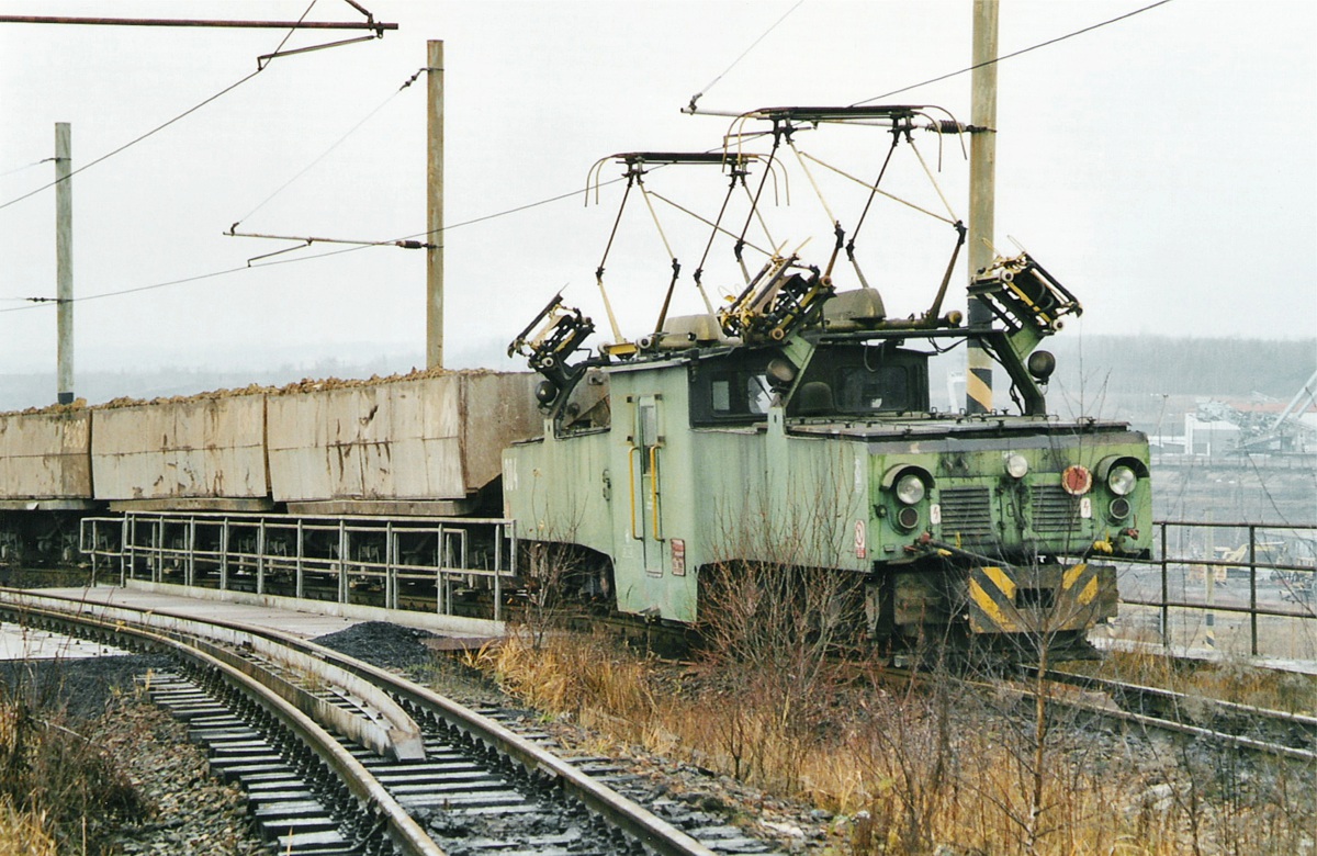 [1200x780] SU304f.jpg