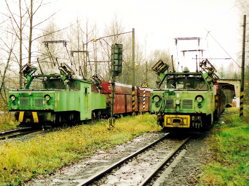 [800x600] SU348a.jpg