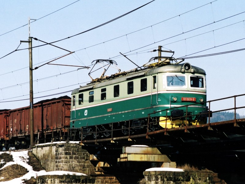 [800x600] 181001d.jpg