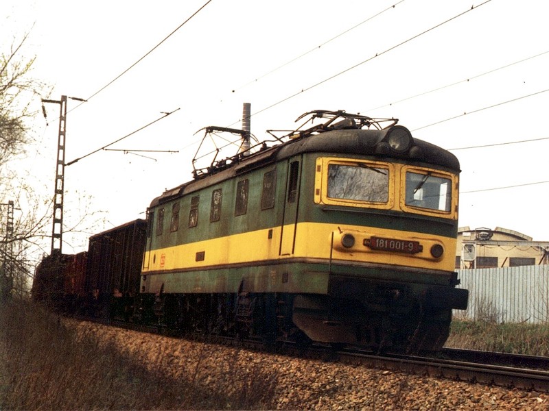 [800x600] 181001e.jpg