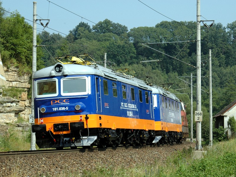 [800x600] 181036a.jpg