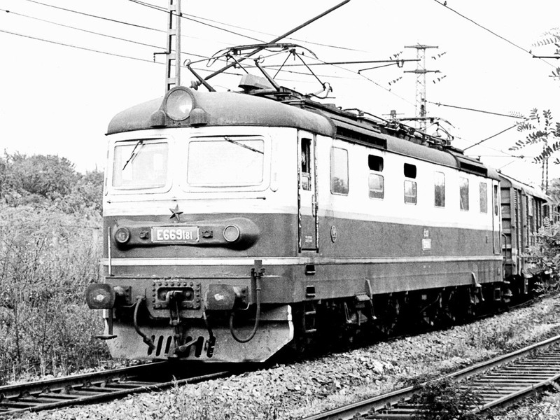 [800x600] 181081b.jpg