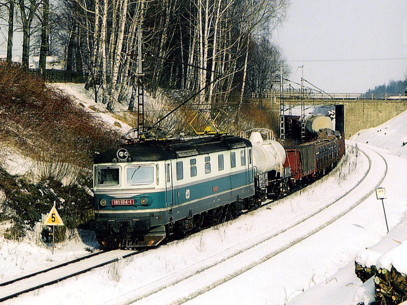 [800x600] 181104a.jpg