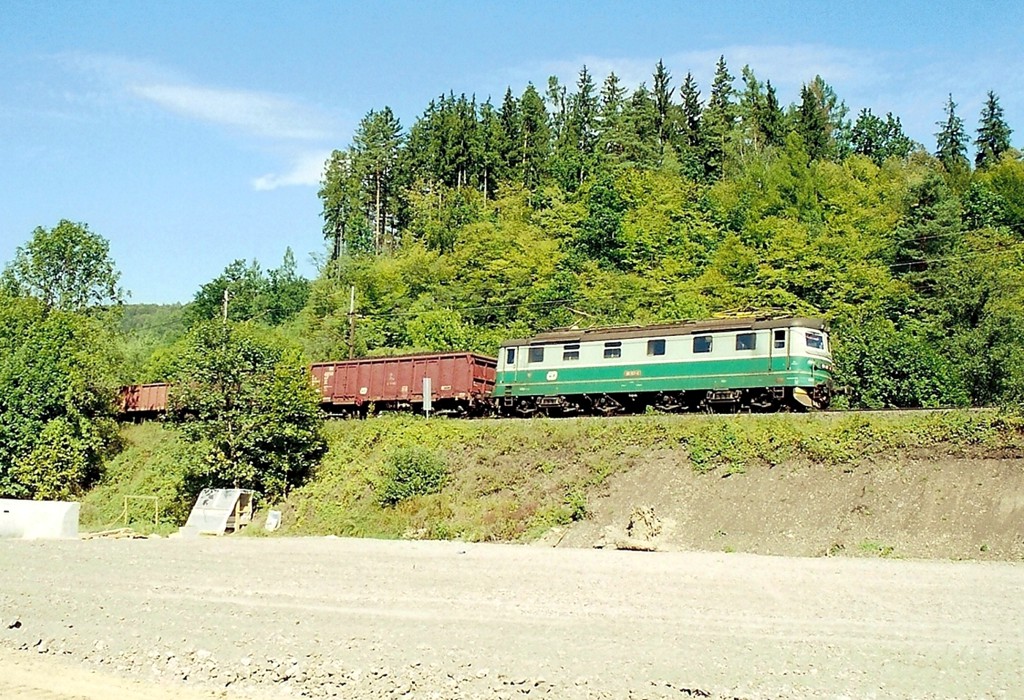 [1024x700] 181107a.jpg