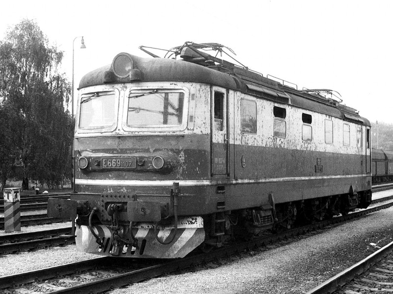 [800x600] 181107c.jpg