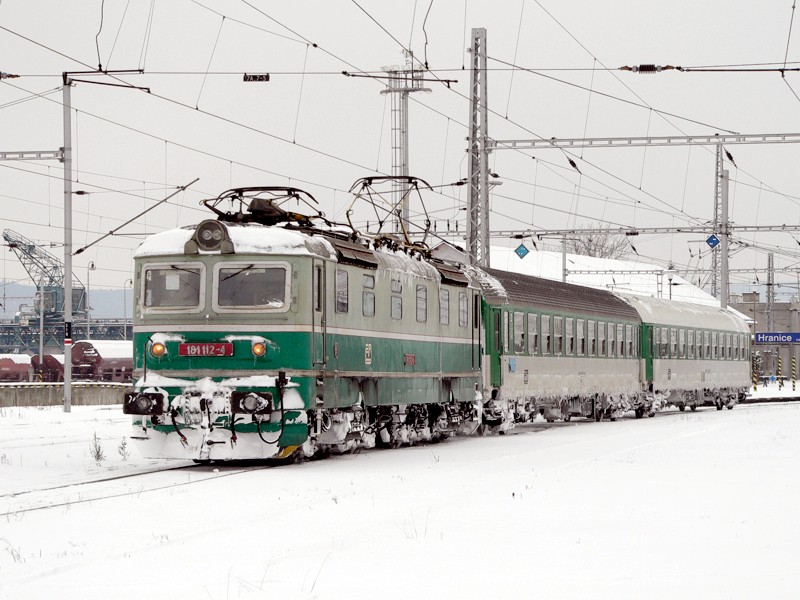 [800x600] 181112a.jpg