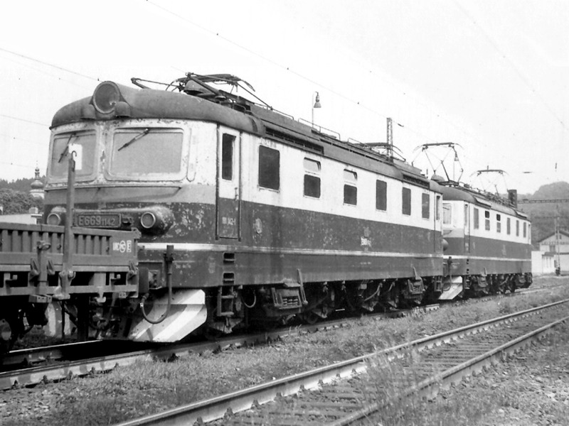 [800x600] 181142a.jpg