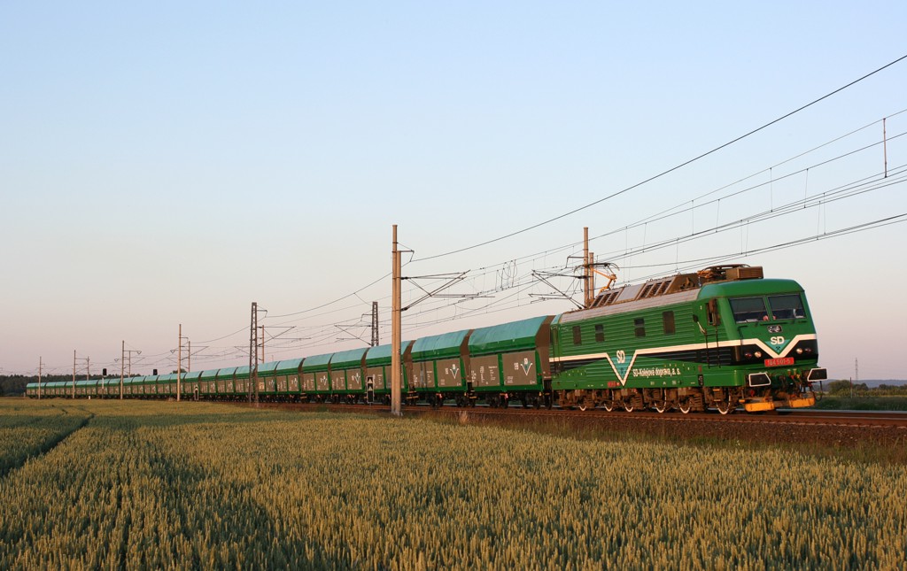 [1024x645] 184501_b.jpg