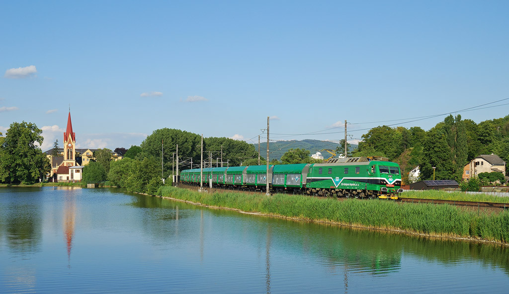 [1024x593] 184501_c.jpg