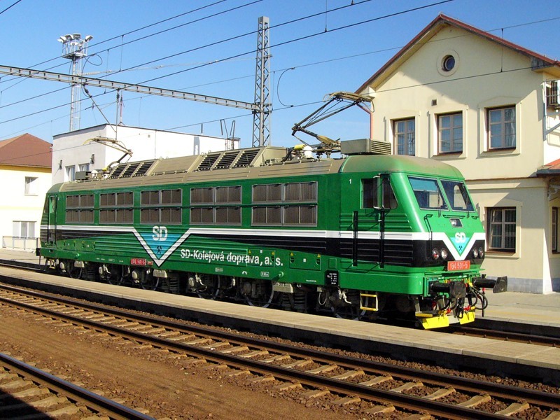 [800x600] 184501e.jpg