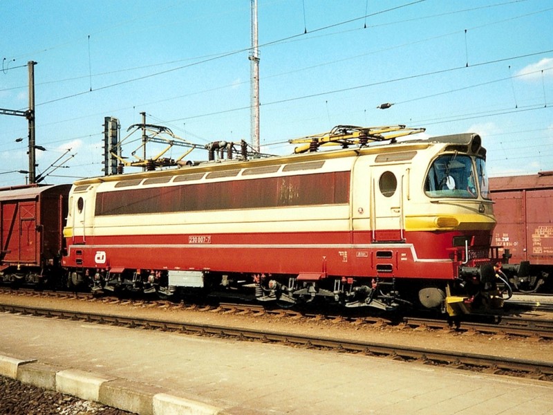 [800x600] 230007b.jpg