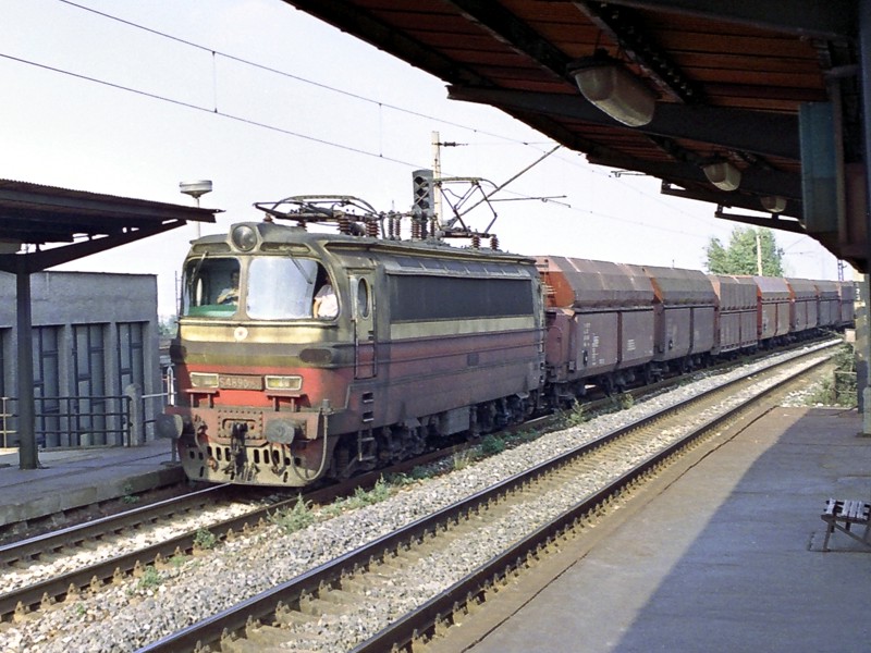 [800x600] 230052a.jpg