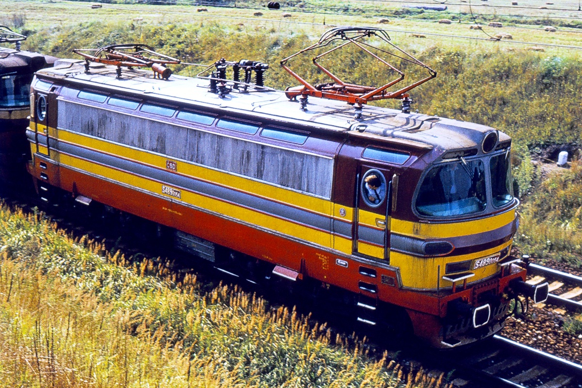 [1200x800] 230054d.jpg