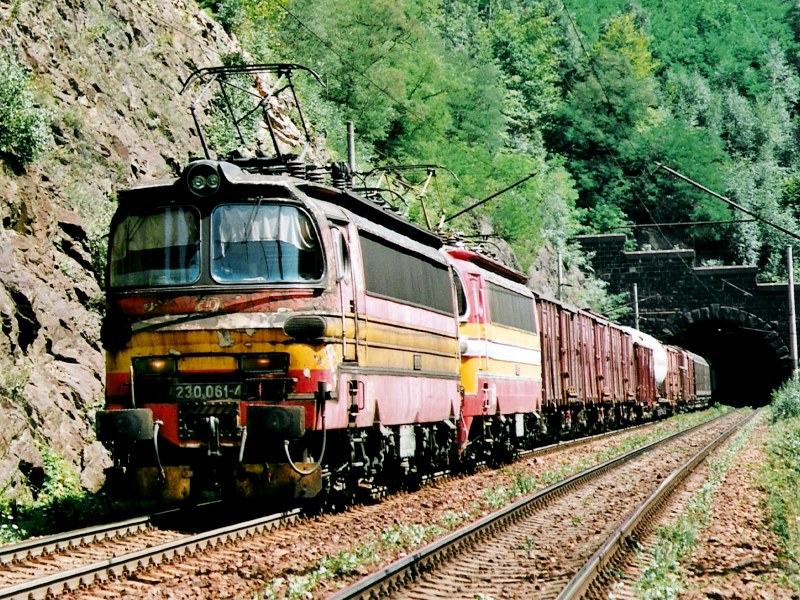 [800x600] 230061a.jpg