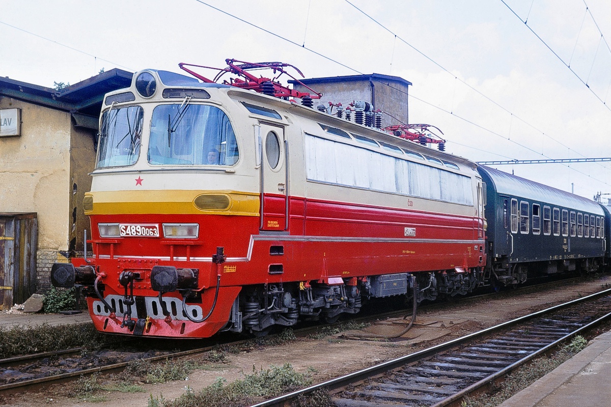 [1200x800] 230063d.jpg