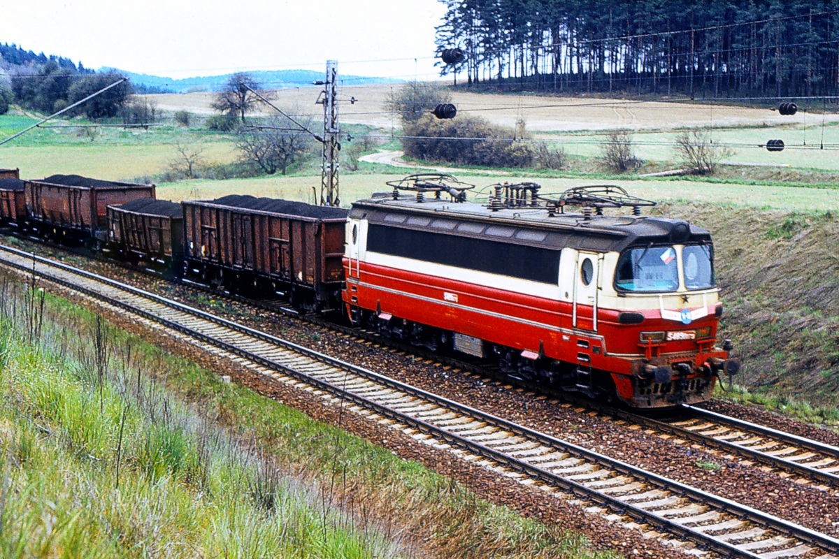 [1200x800] 230079c.jpg