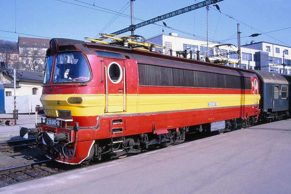 [1200x800] 230087c.jpg