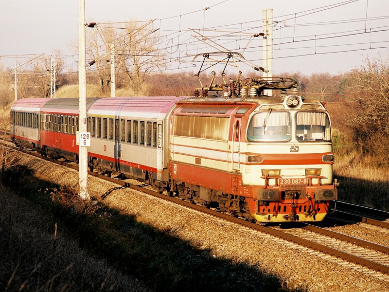 [800x600] 230087d.jpg