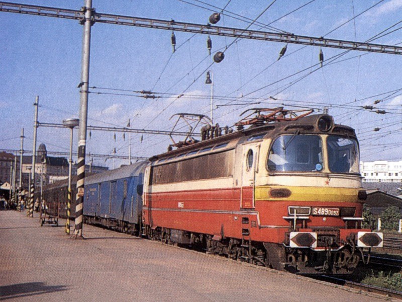 [800x600] 230097a.jpg