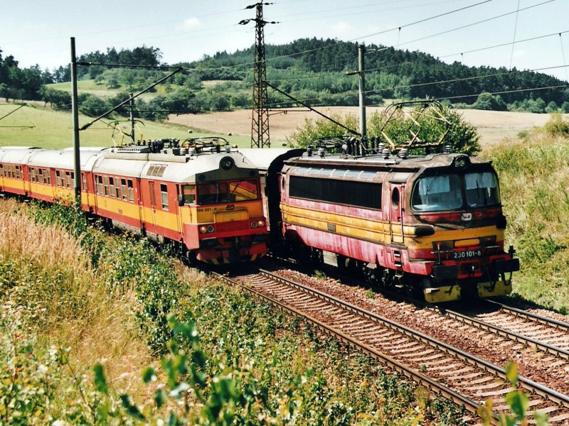 [800x600] 230101a.jpg