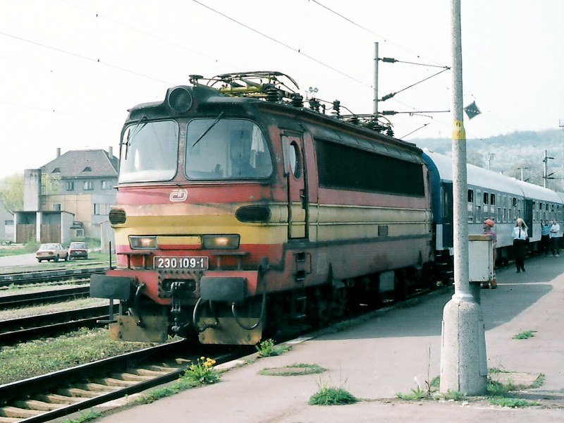 [800x600] 230109a.jpg