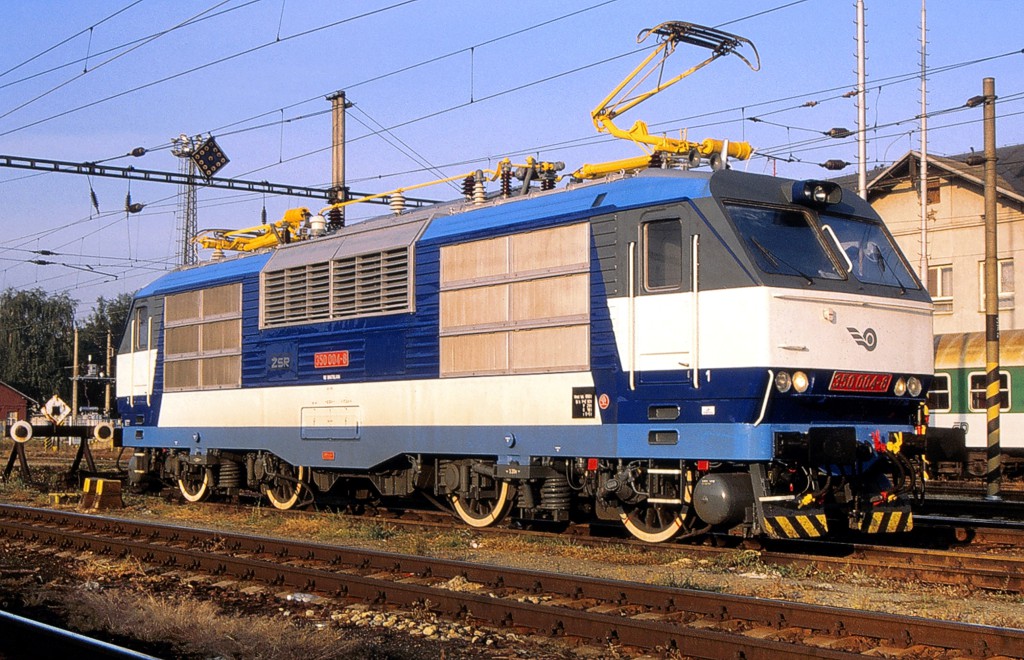 [1024x660] 350004a.jpg