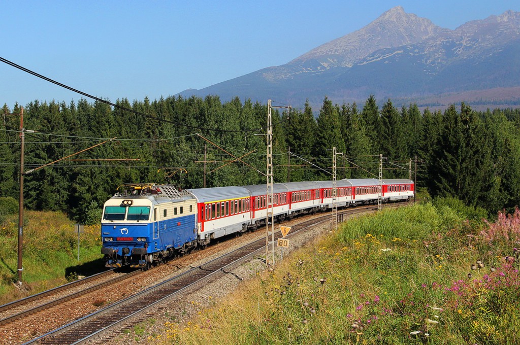 [1024x680] 350004w.jpg