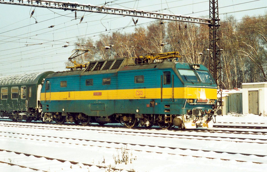 [1024x660] 350006c.jpg