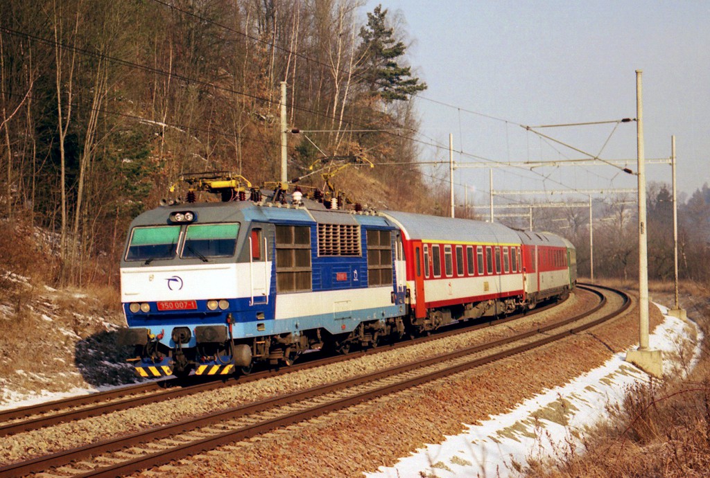 [1024x690] 350007c.jpg