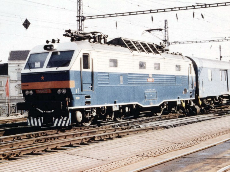 [800x600] 350009a.jpg