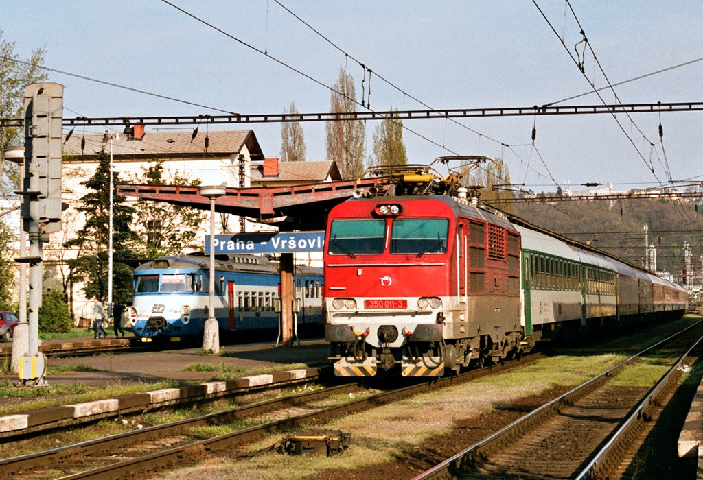 [1024x700] 350011f.jpg