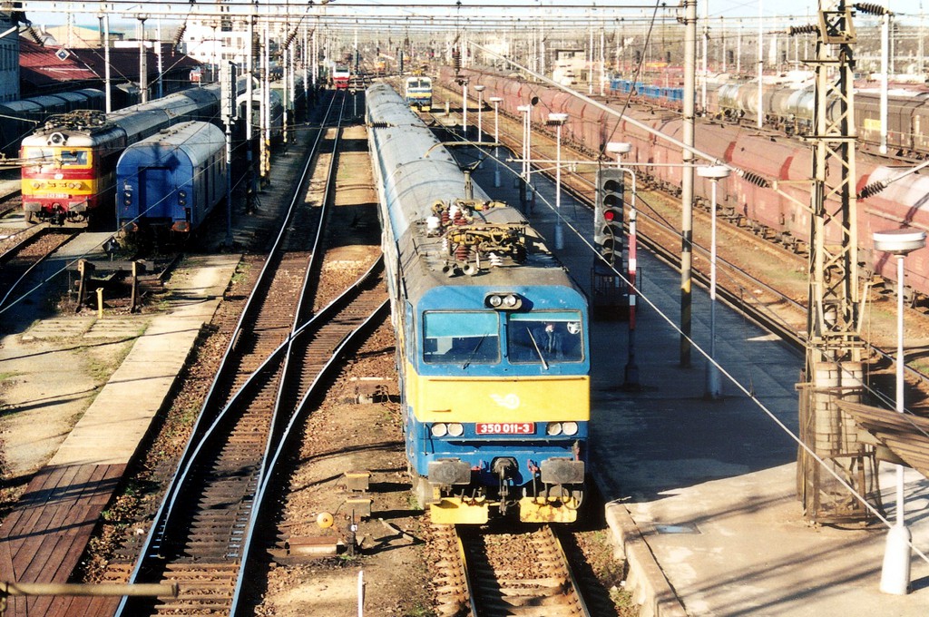 [1024x680] 350011g.jpg