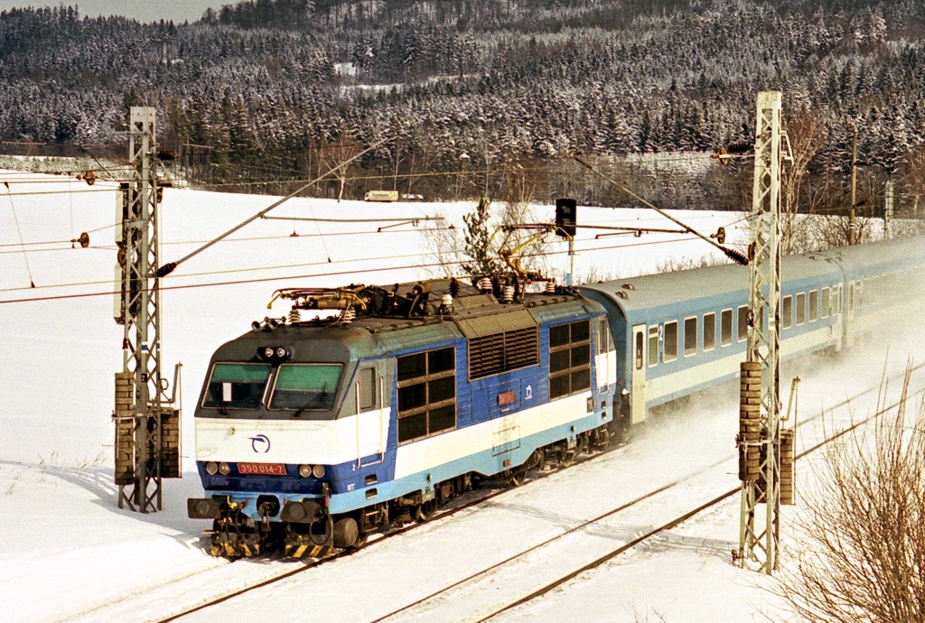 [1024x690] 350014b.jpg