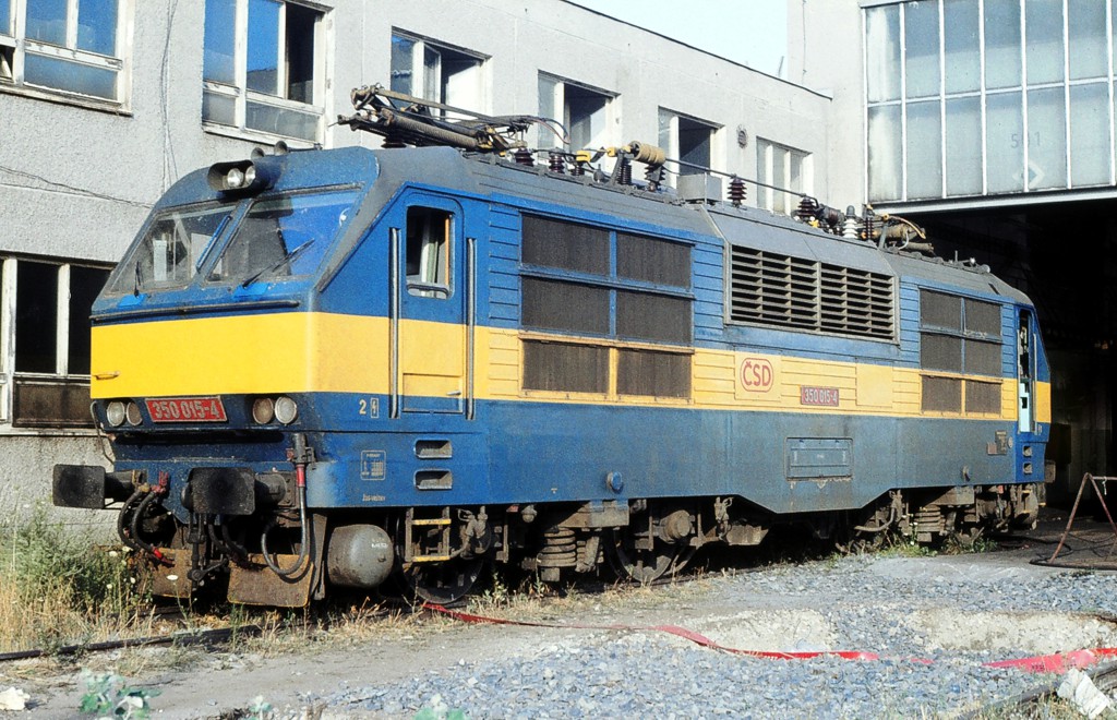 [1024x660] 350015h.jpg