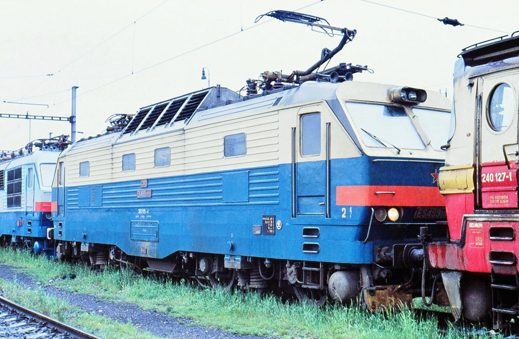 [1024x670] 350015i.jpg