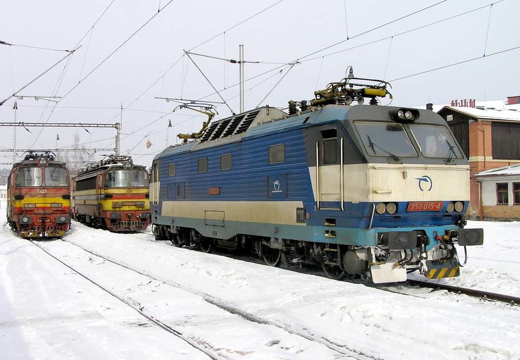 [1024x710] 350015l.jpg